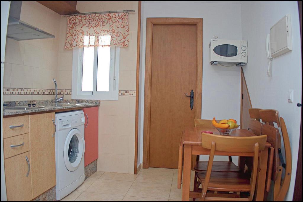 דירות קוניל דה לה פרונטרה Apartamento Centro De Conil מראה חיצוני תמונה